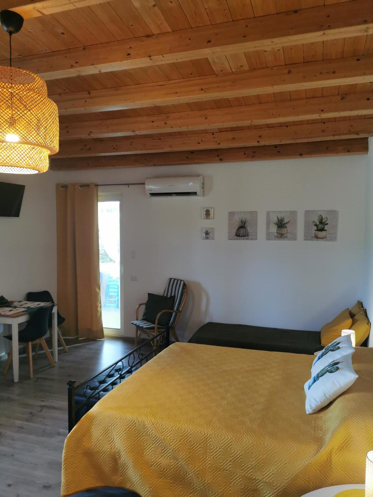 Casa Cocco Appartement Sant Isidoro  Buitenkant foto